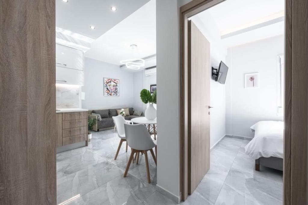Soleggiato Minimal Apartment テッサロニキ エクステリア 写真